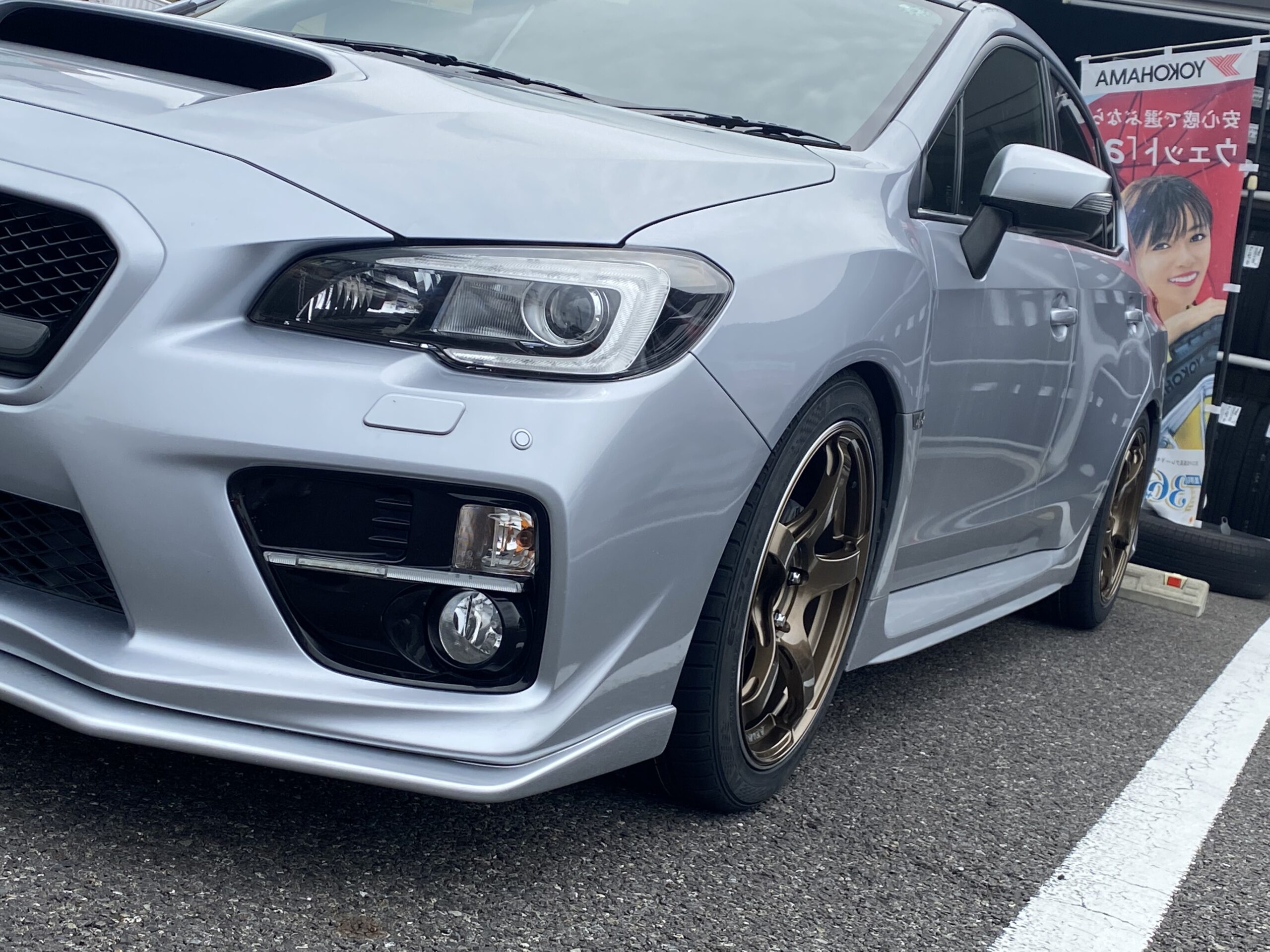 SUBARU WRX S4 | タイヤはピットイン